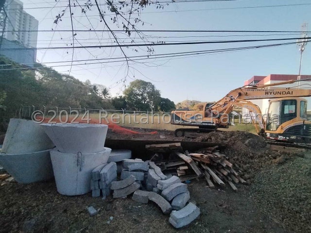 Commercial Lot - Lote Comercial para Alquilar